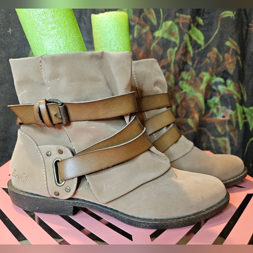 Blowfish Brown Booties NWOT Size 10